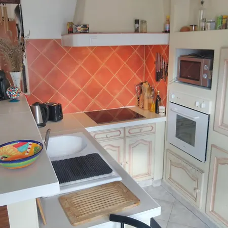 Apartment Romans-sur-isere, Maison De Rue En Centre Ancien *